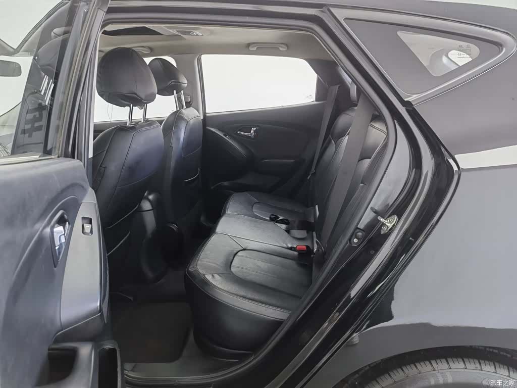 Hyundai ix35, 2015 15