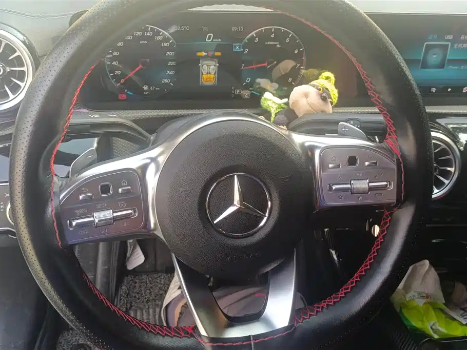 Mercedes-Benz Class A Mercedes-Benz Class A