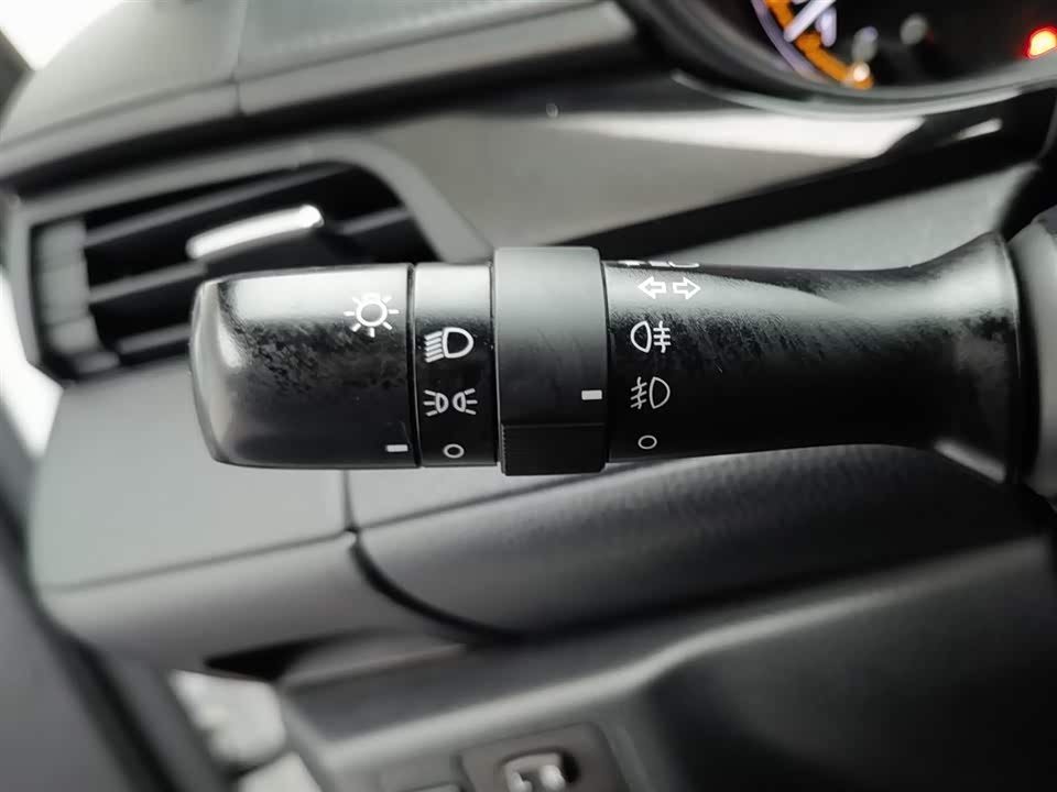 Toyota YARiS L Zhixuan