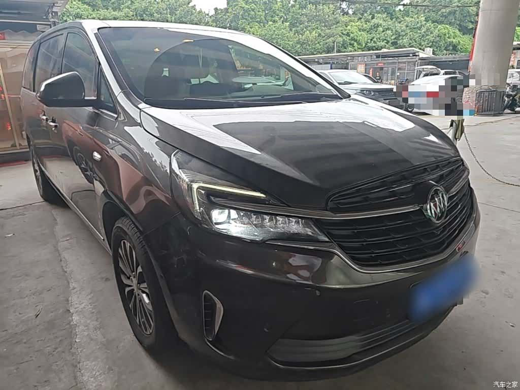 Buick GL8, 2021 4