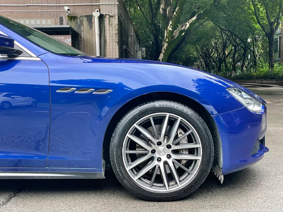 Maserati Ghibli