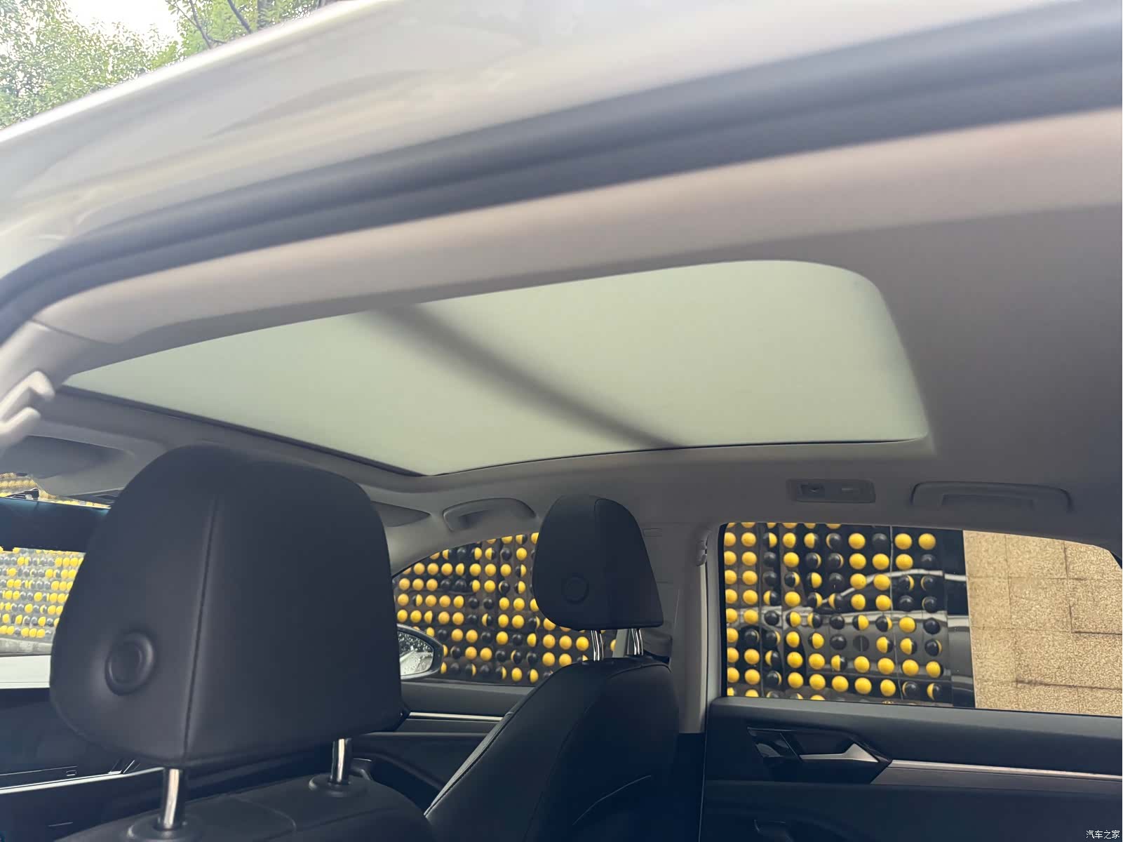 Volkswagen Sagitar, 2021 12