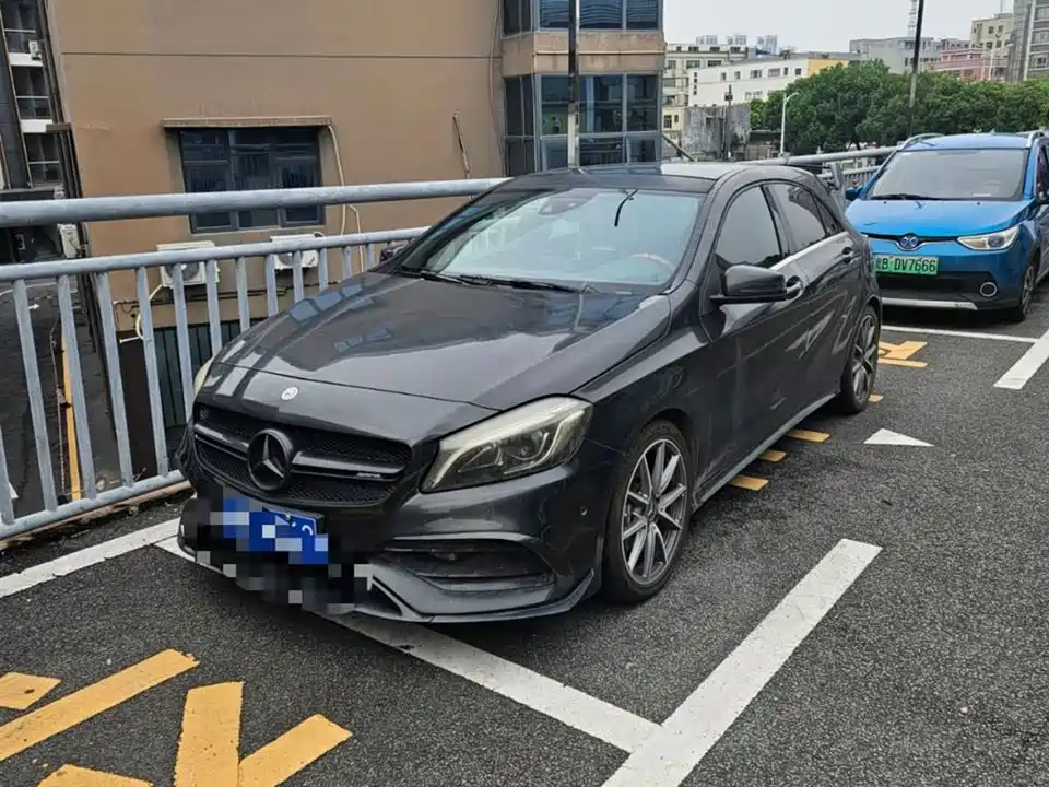 Mercedes-Benz Class A AMG Mercedes-Benz Class A AMG