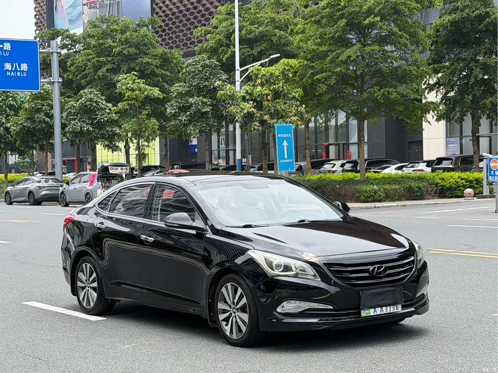 Hyundai GLS, 2016 3