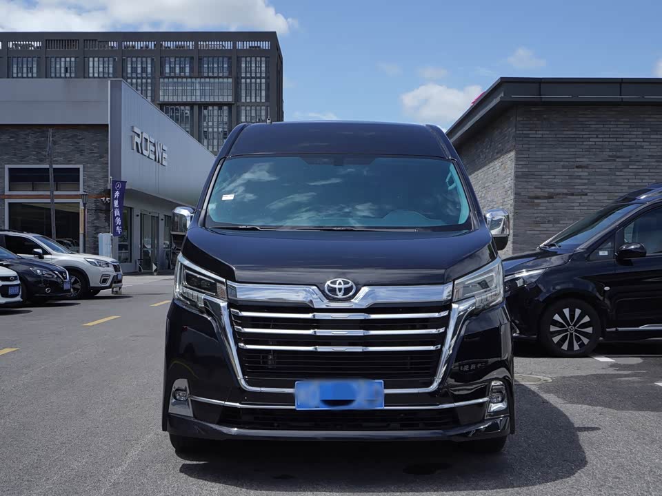 Toyota HIACE Toyota HIACE