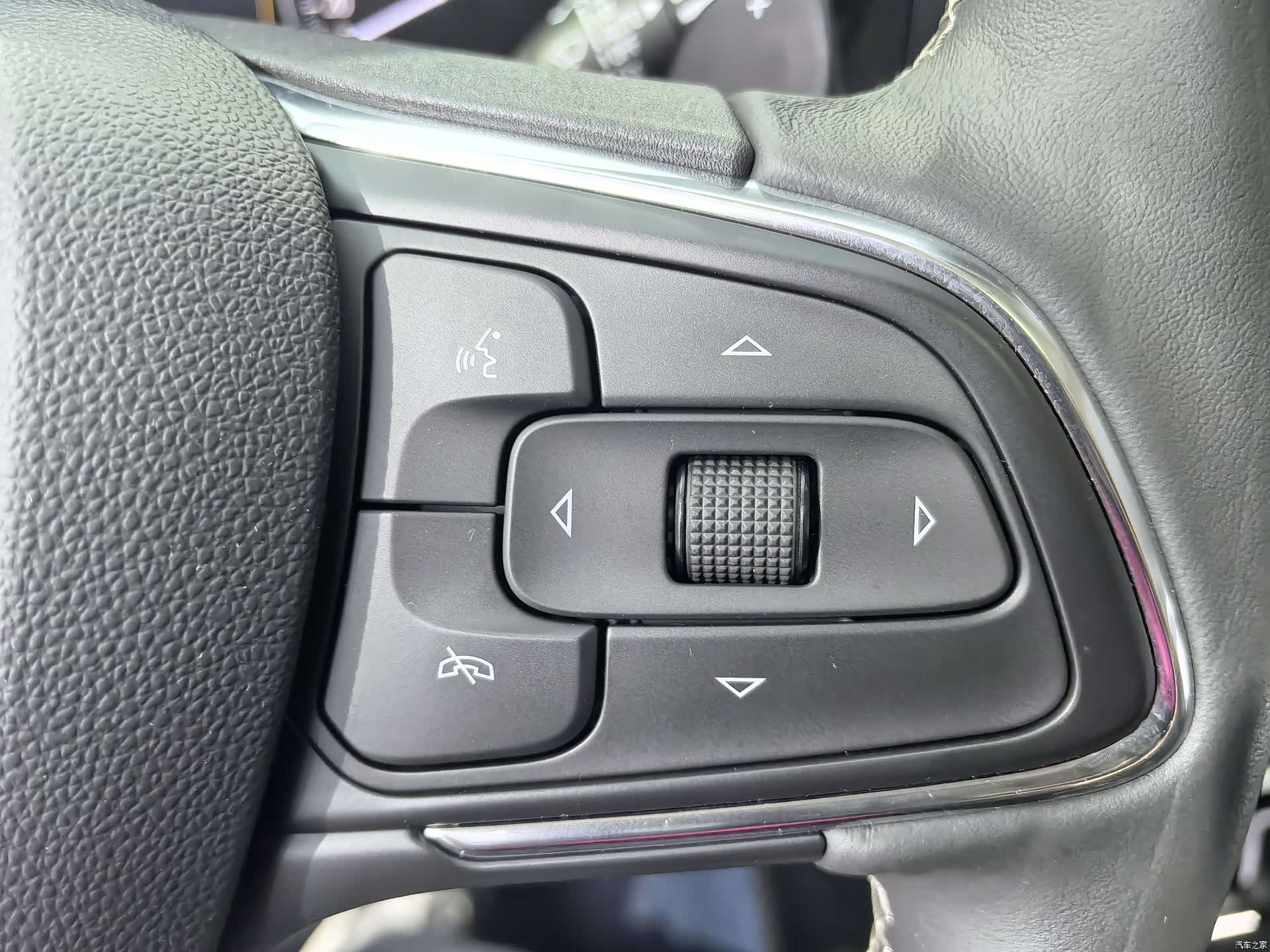 Buick Envision Plus, 2023 13