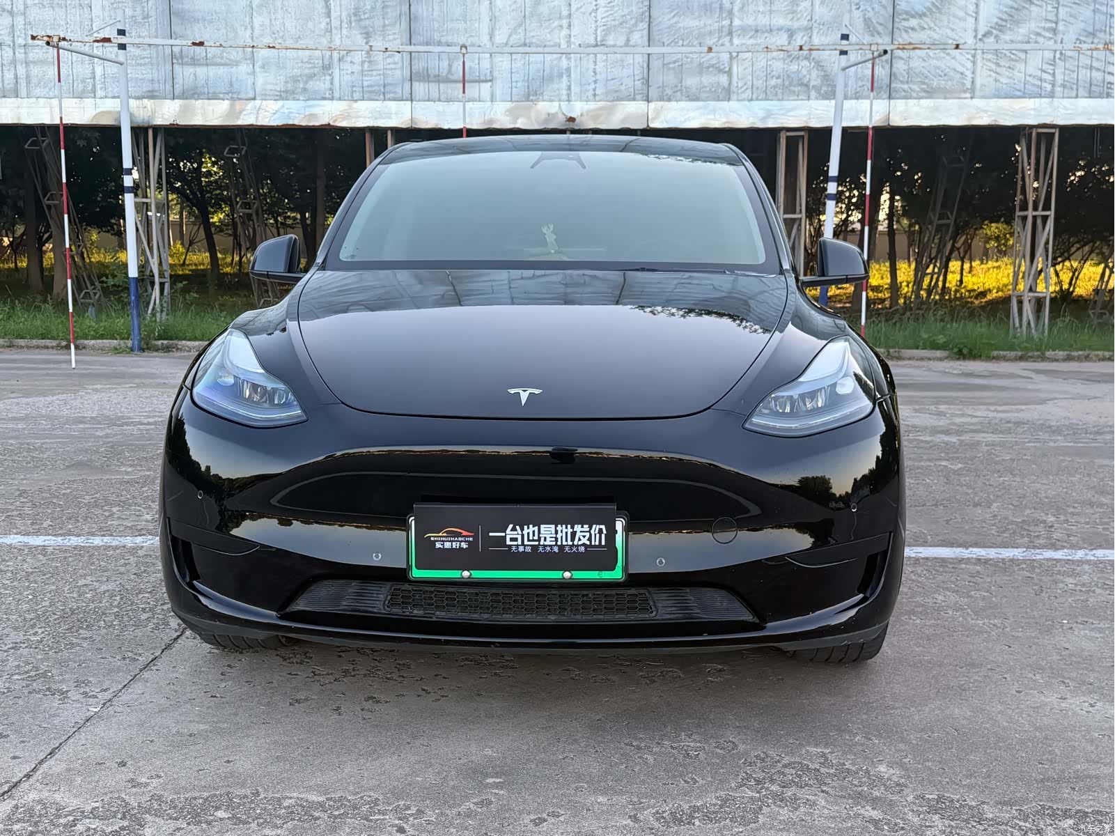 Tesla Model Y, 2023 2
