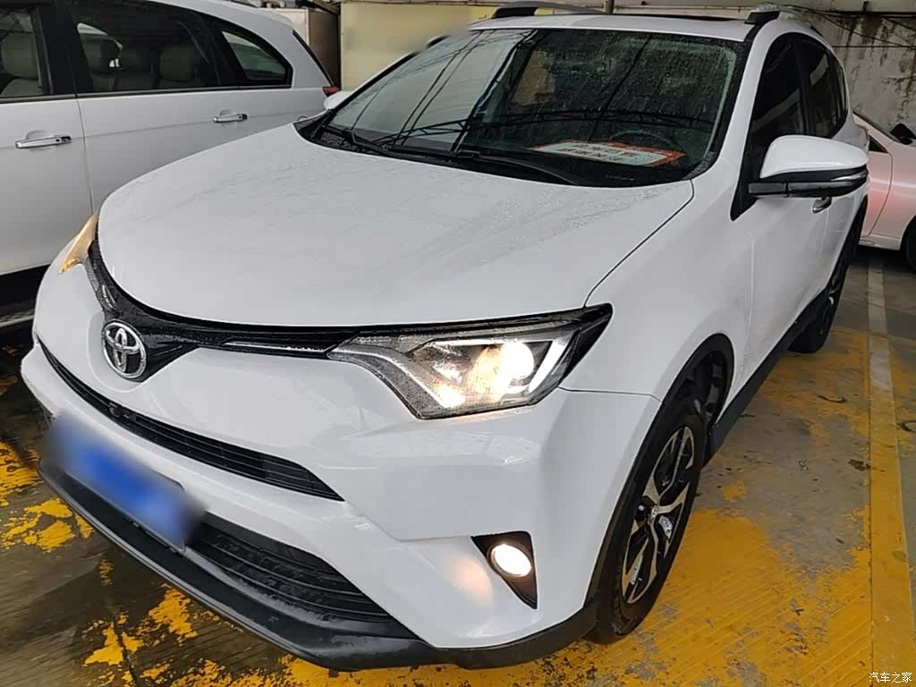 Toyota RAV4, 2018 2