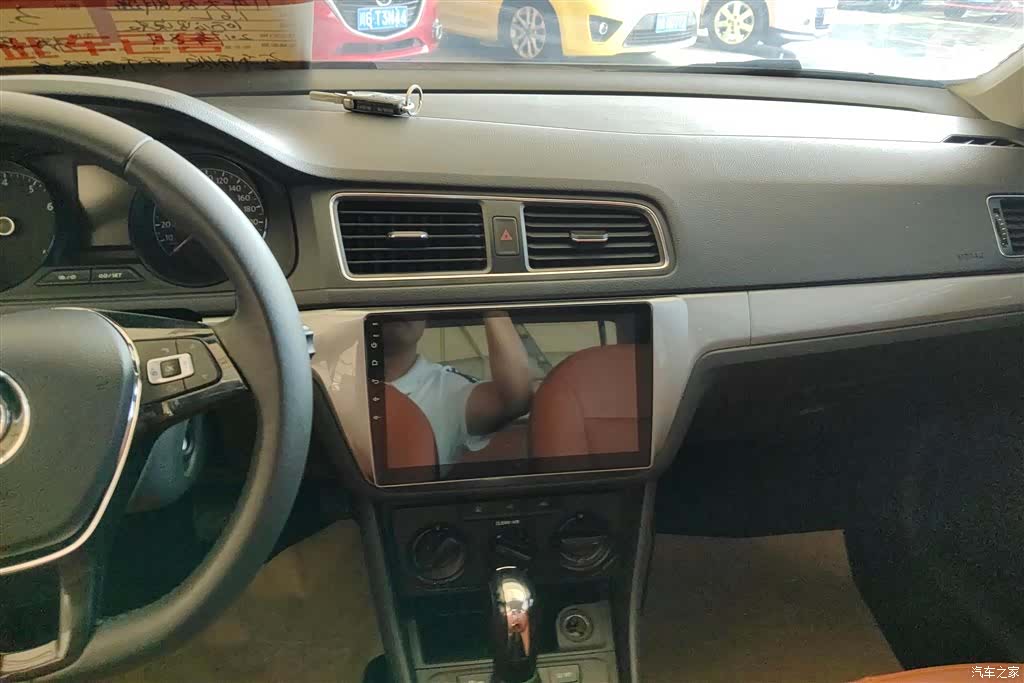 Volkswagen Lavida, 2017 13