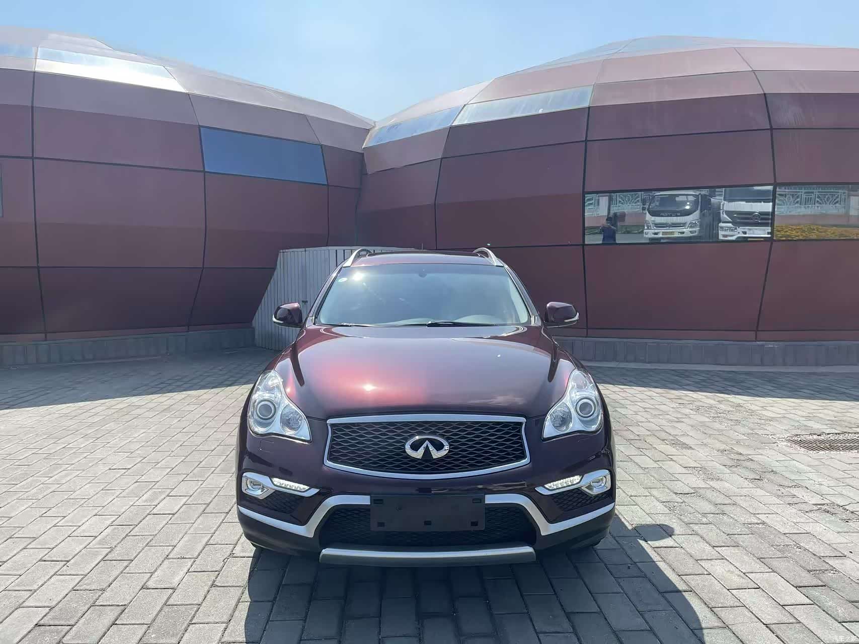 Infiniti QX50, 2016 2