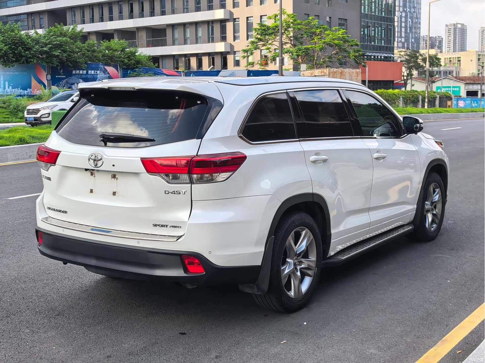 Toyota Highlander, 2020 все фото