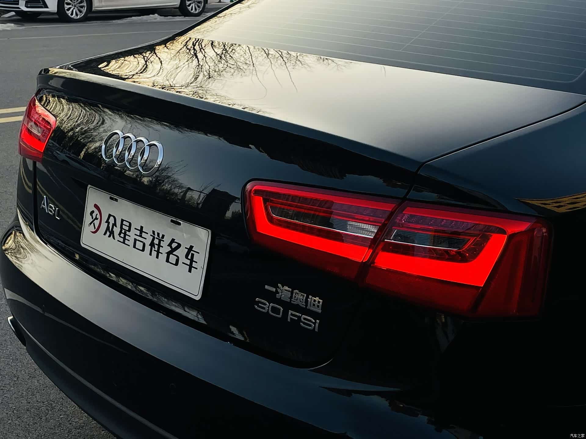 Audi A6L, 2012 22