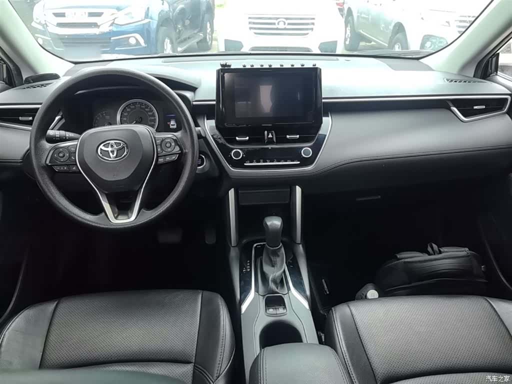 Toyota Frontlander, 2022 10
