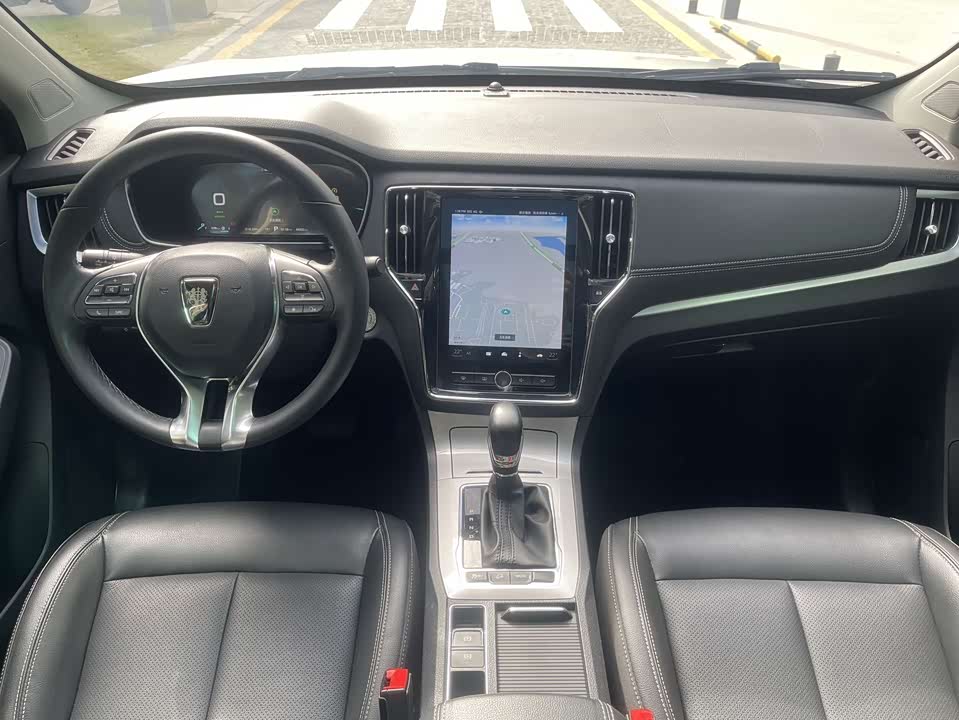 Roewe RX5 New energy