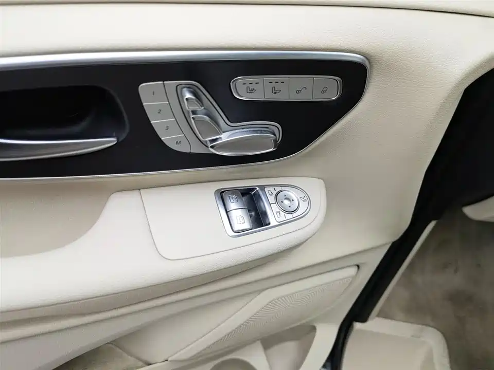 Mercedes-Benz V-class Mercedes-Benz V-class