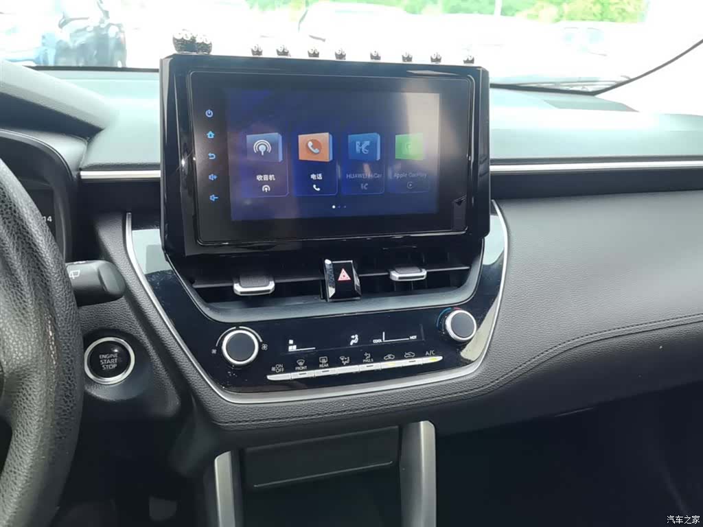 Toyota Frontlander, 2022 13