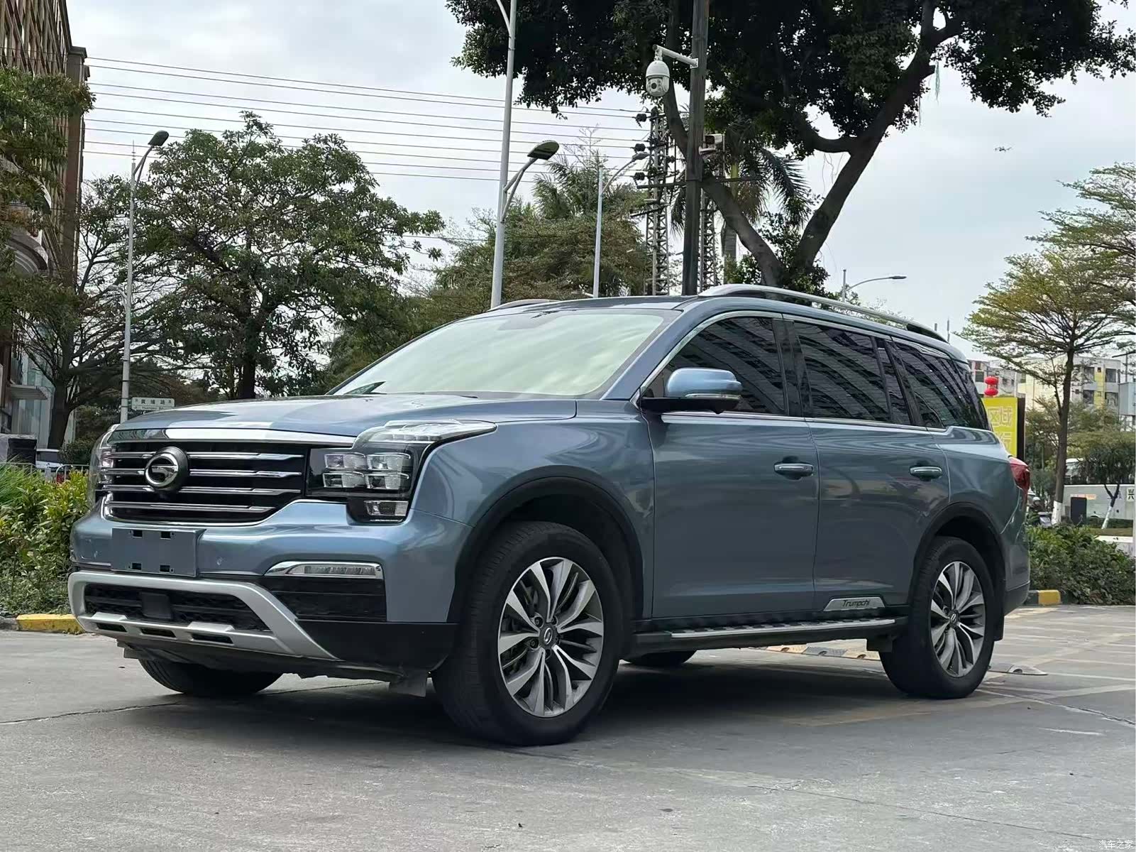 Trumpchi GS8, 2017 1