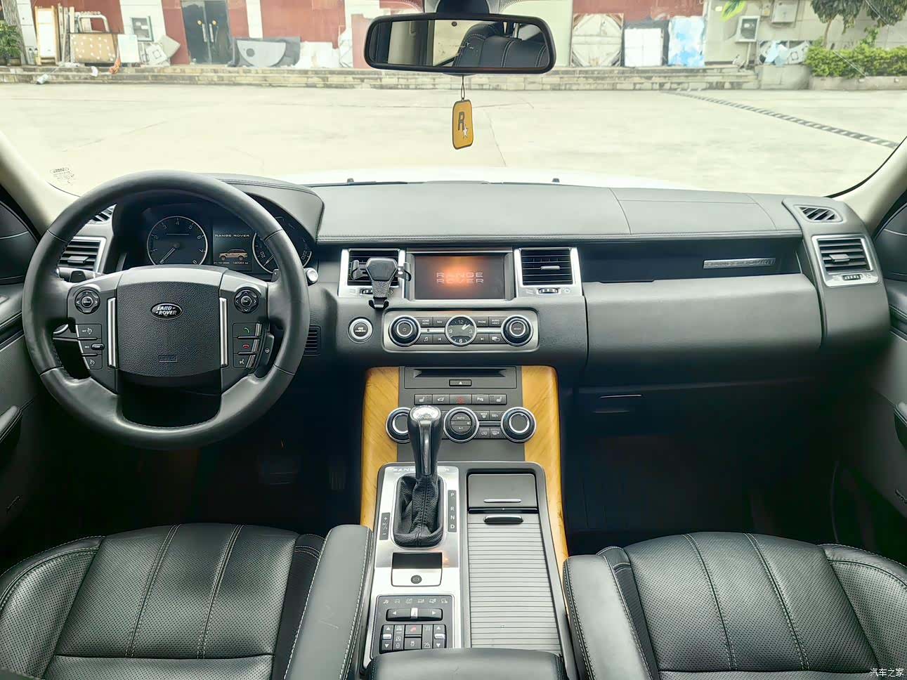 Land Rover Range Rover, 2012 18