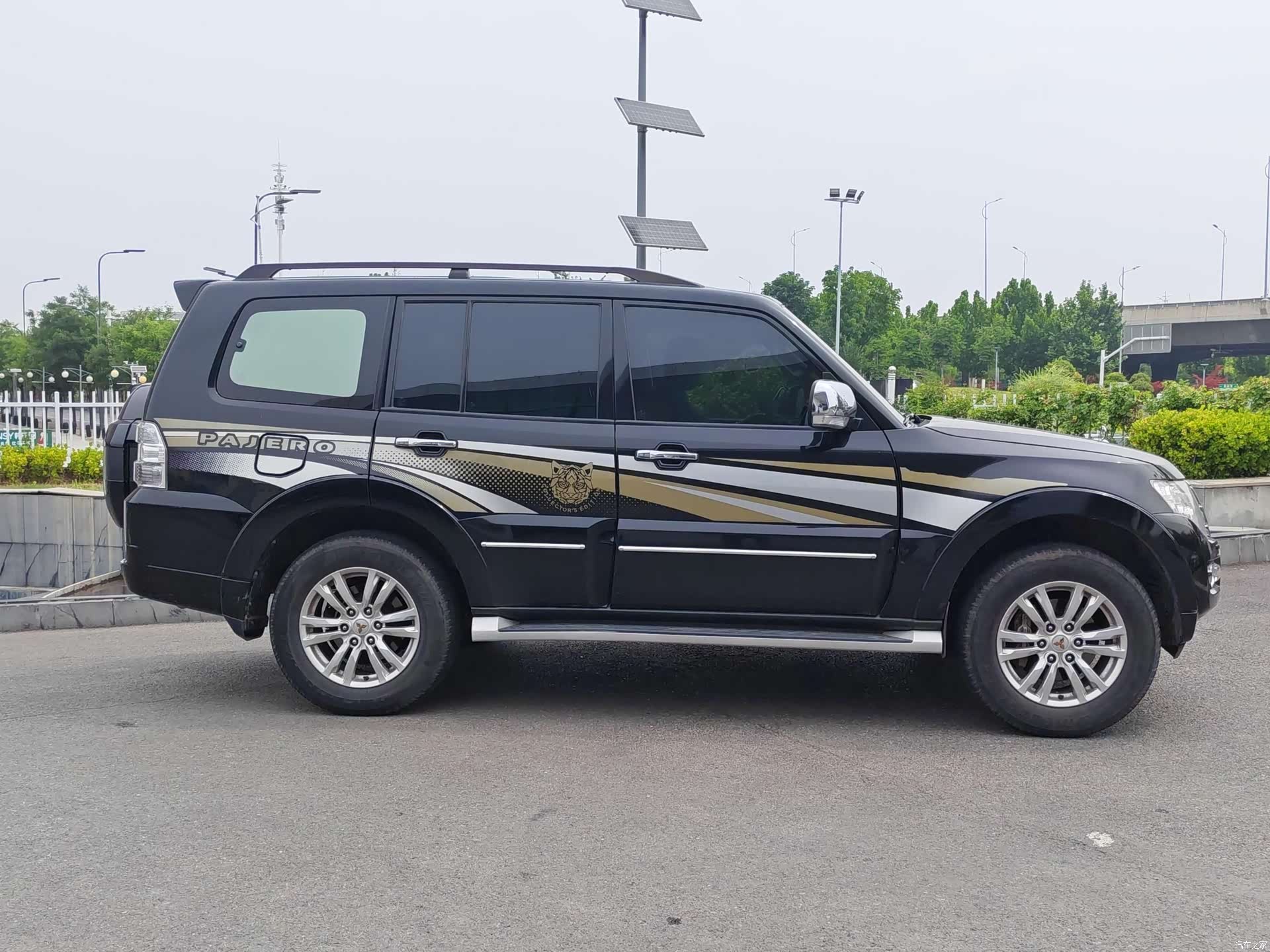Mitsubishi Pajero, 2019 16