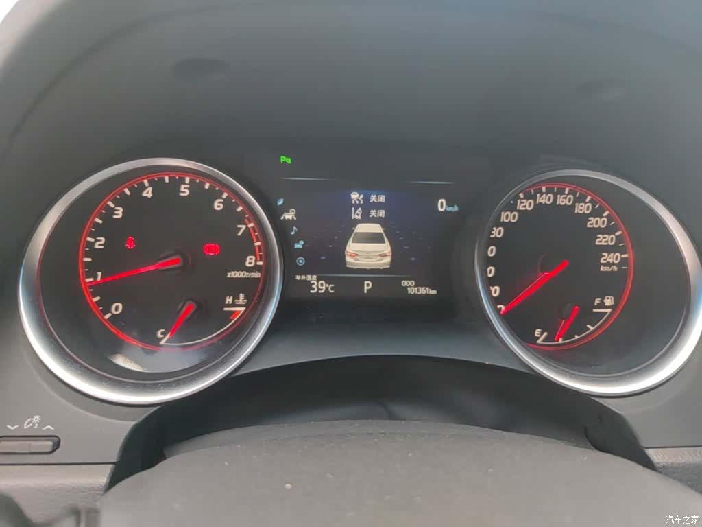 Toyota Camry, 2018 12