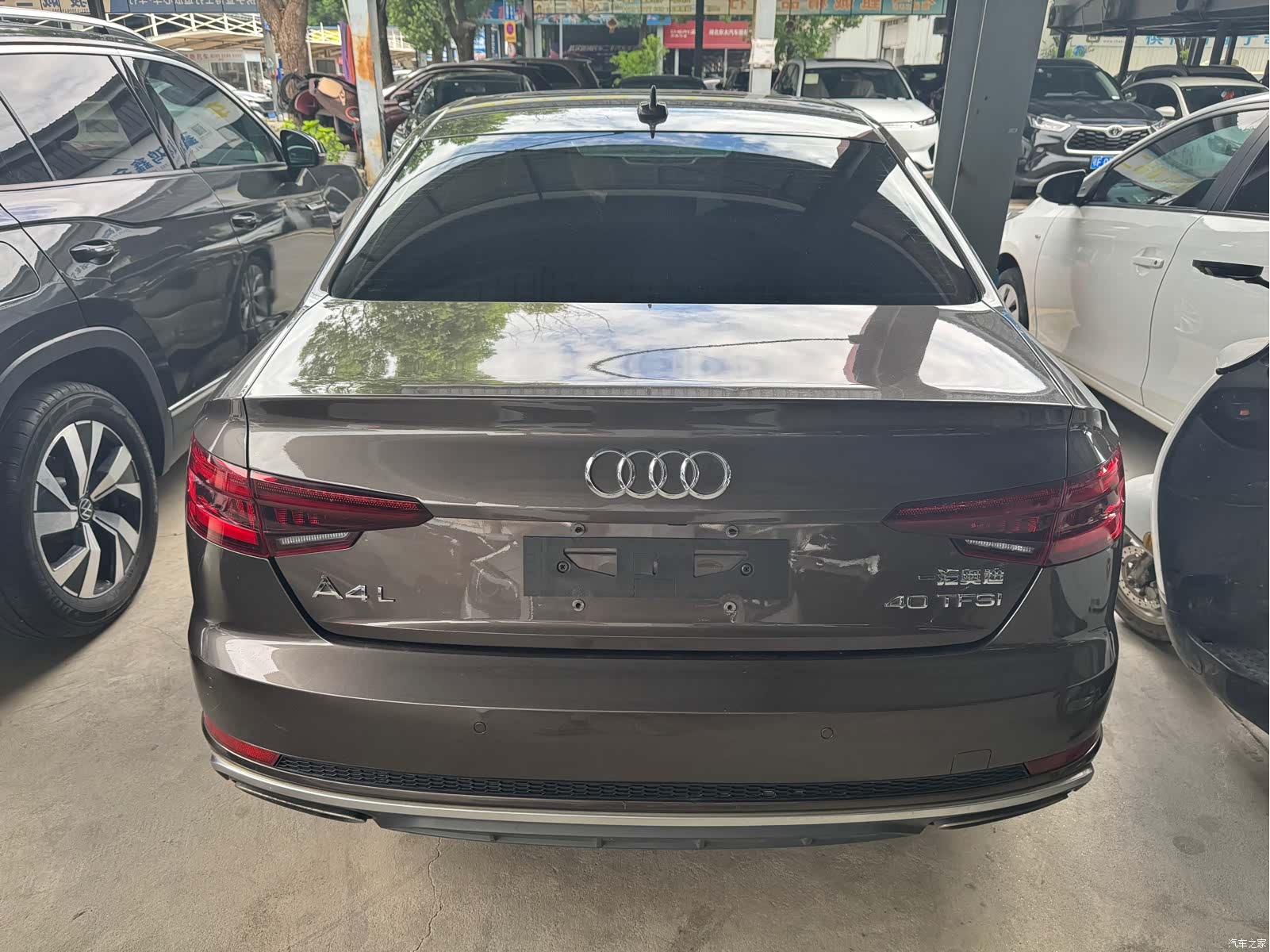 Audi A4L, 2019 12
