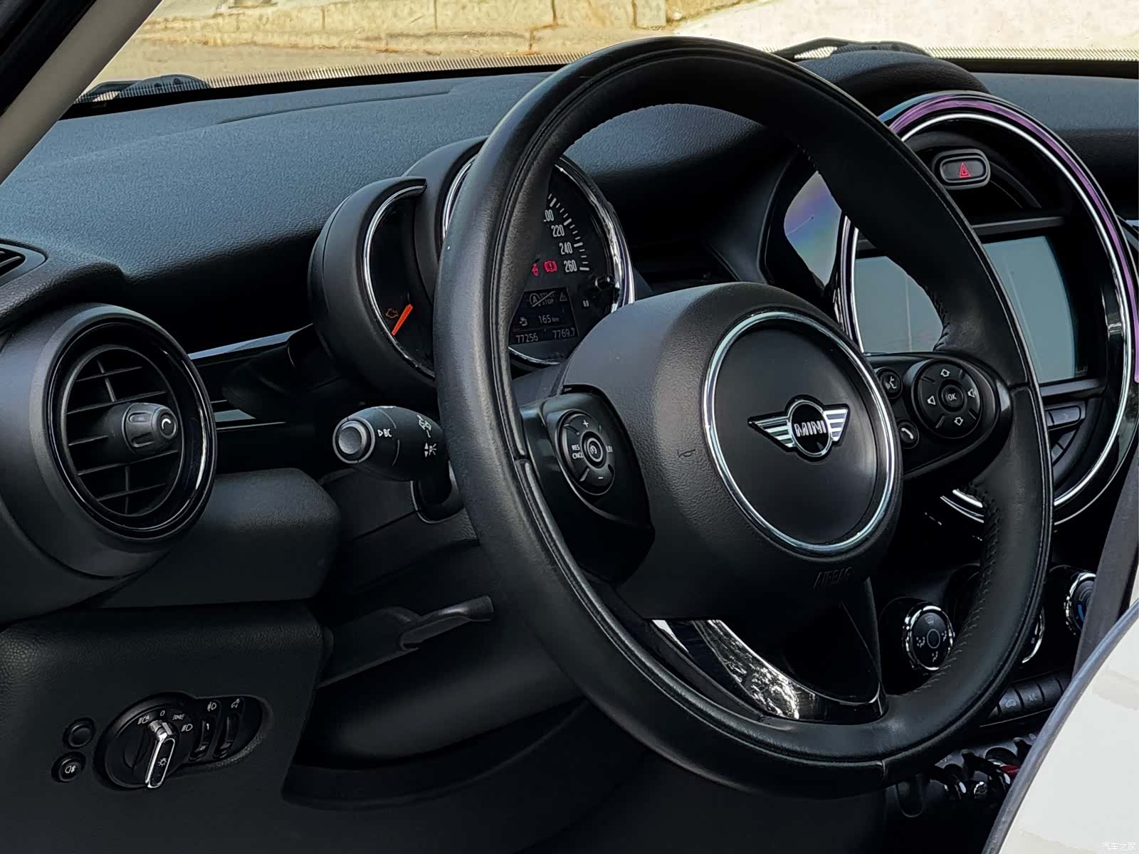 Mini Cooper, 2019 все фото