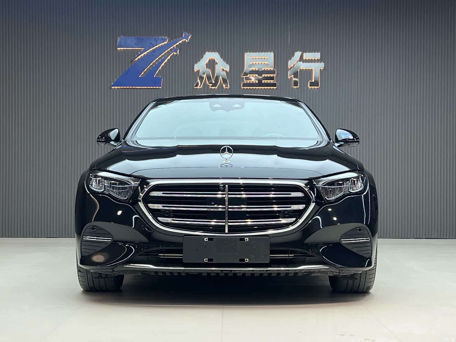 Mercedes-Benz E-Class, 2024 2