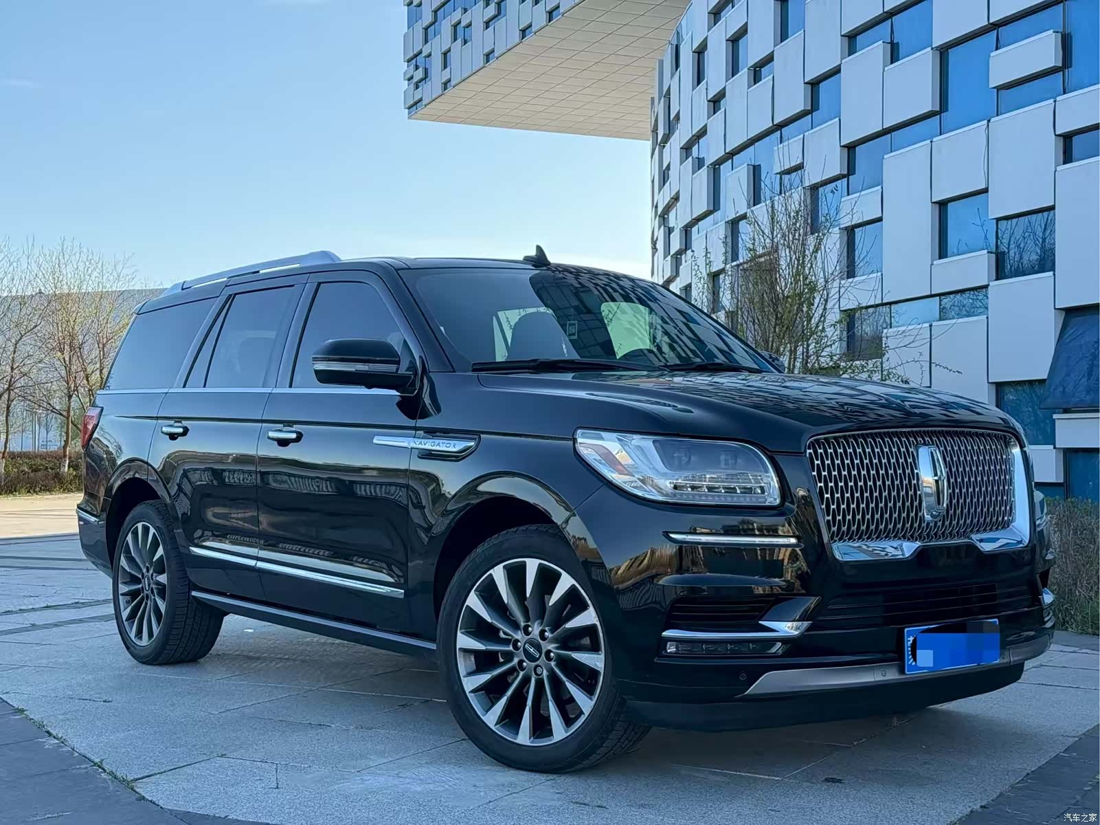 Lincoln Navigator, 2018 3
