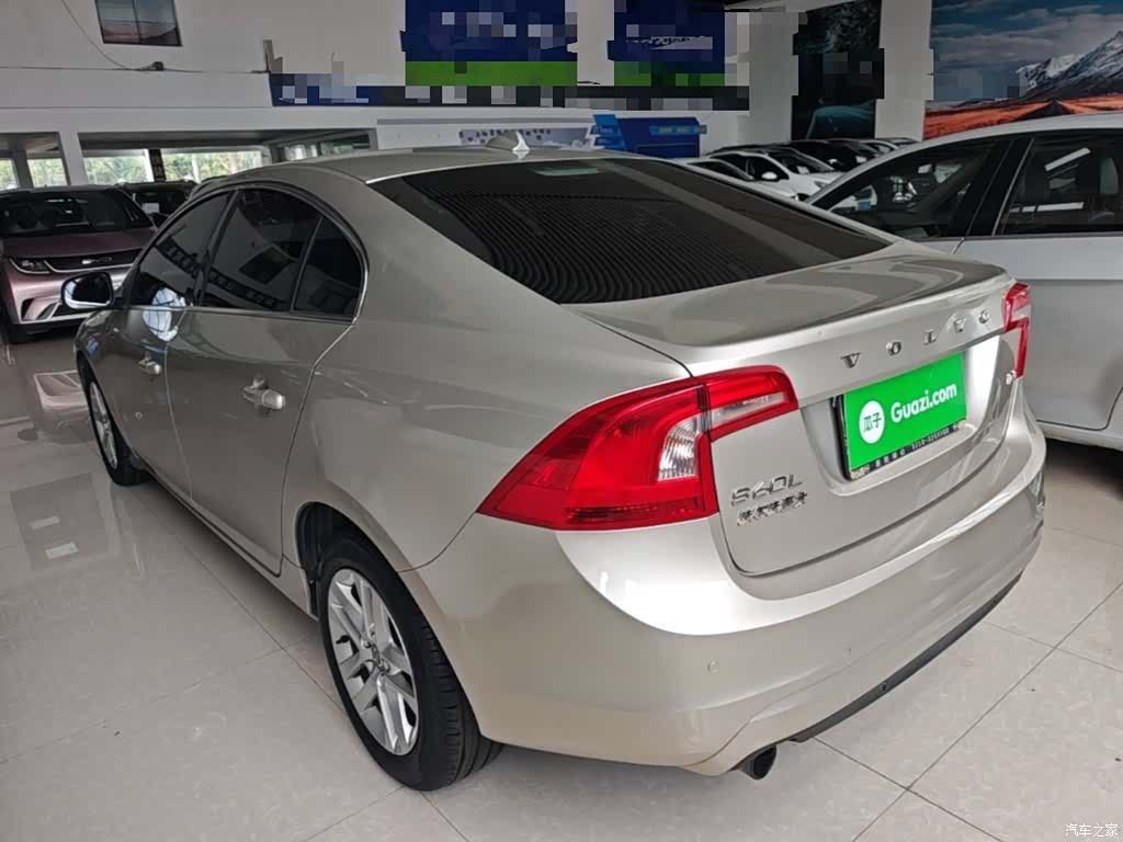 Volvo S60, 2017 все фото