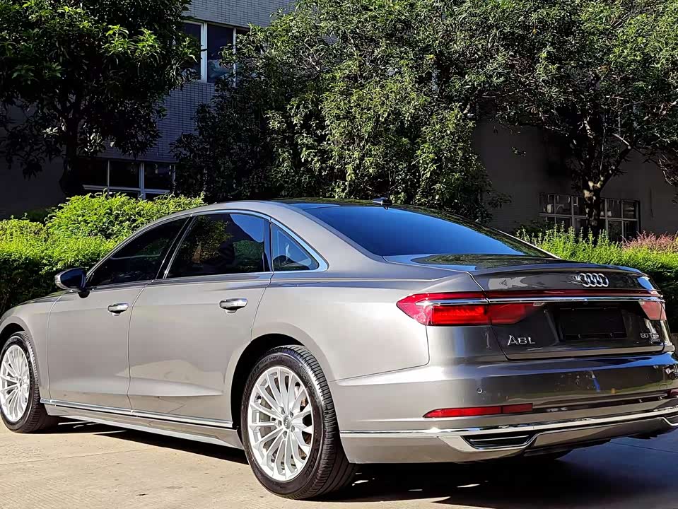 Audi A8 Audi A8