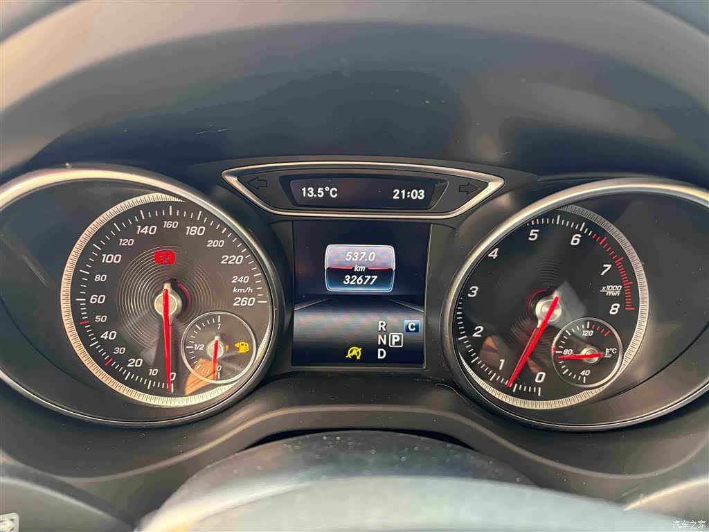 Mercedes-Benz GLA, 2017 все фото