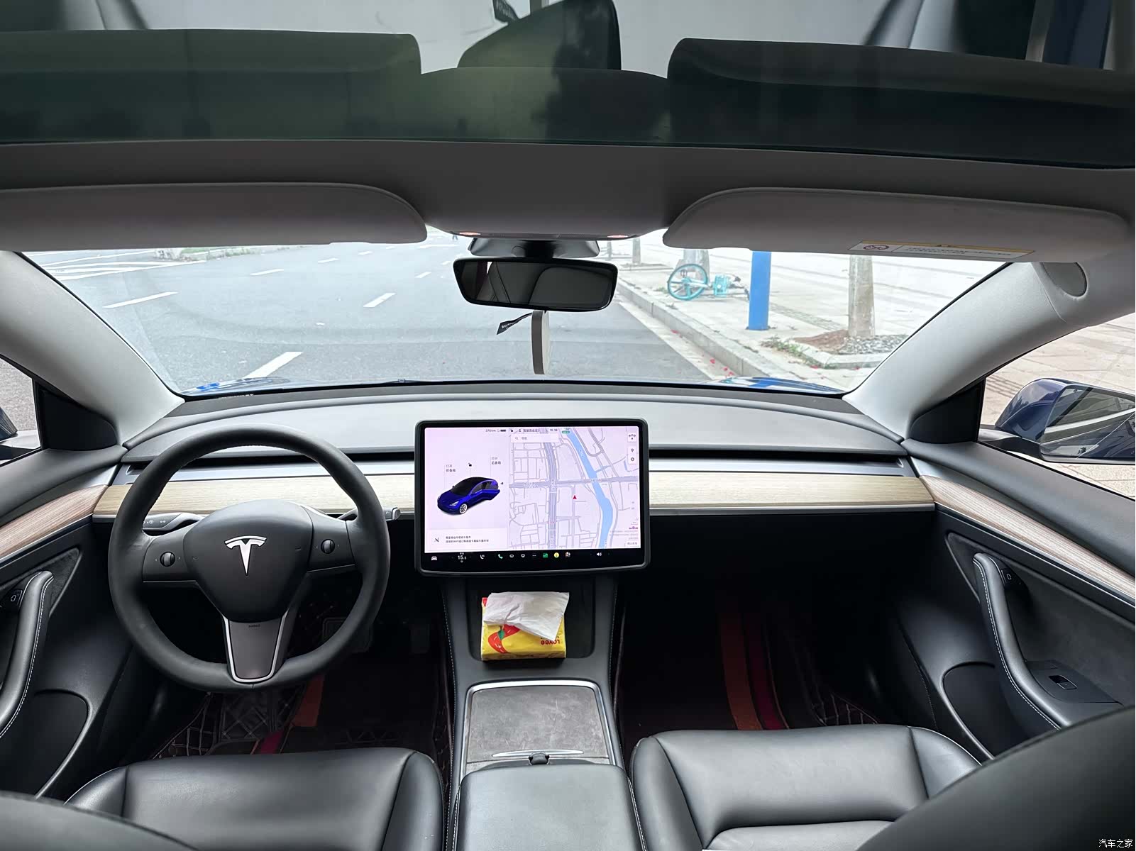 Tesla Model 3, 2021 11
