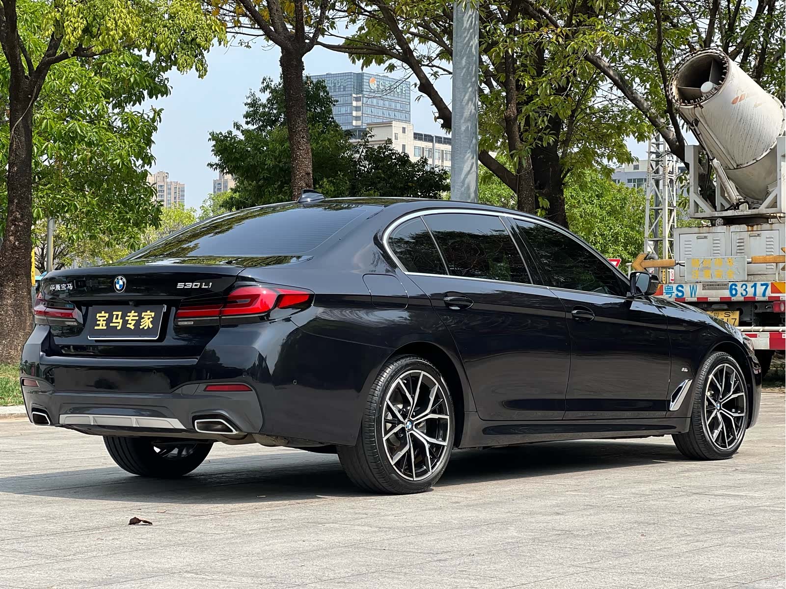 BMW 5 Series, 2022 20