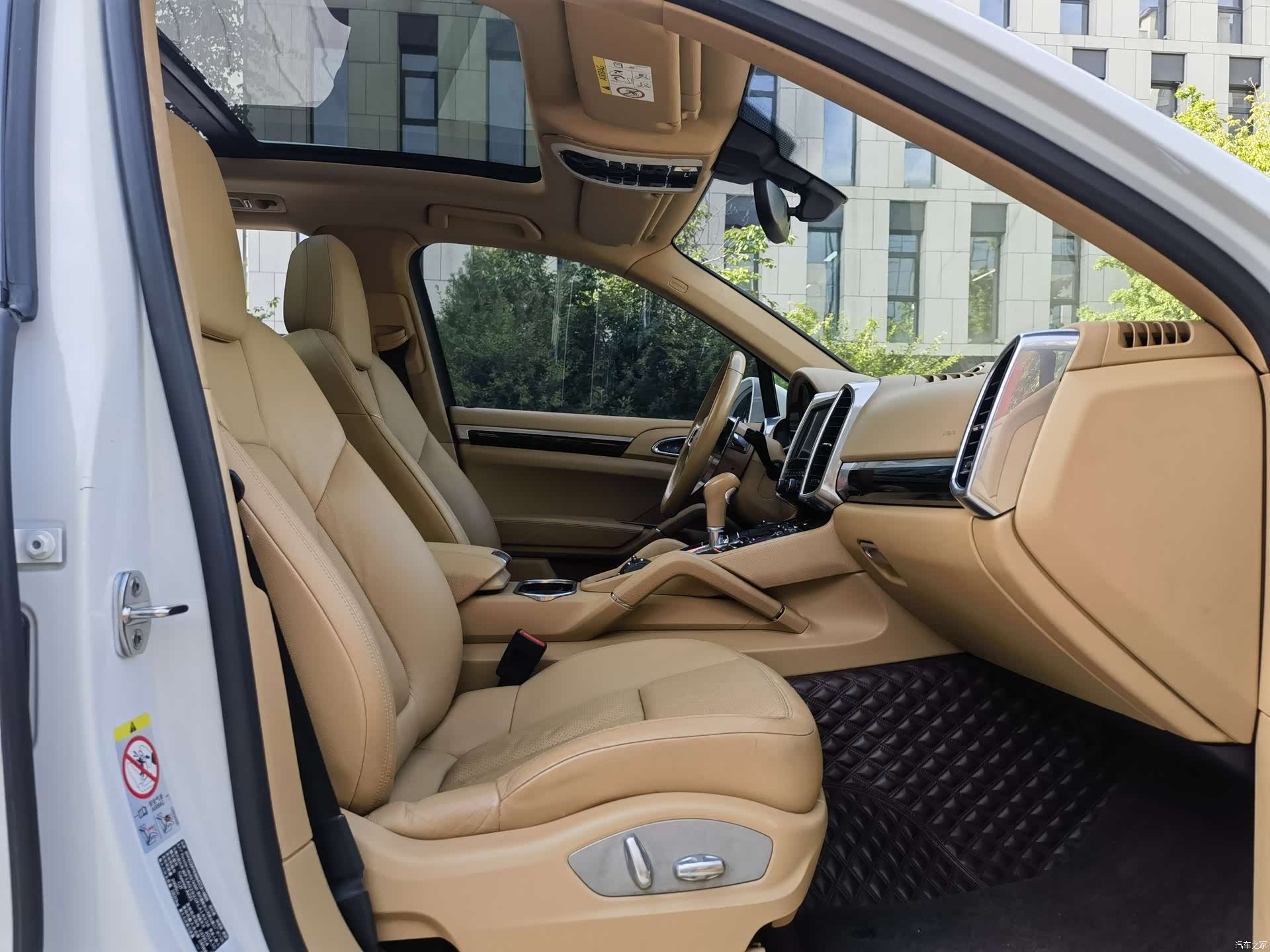 Porsche Cayenne, 2015 14