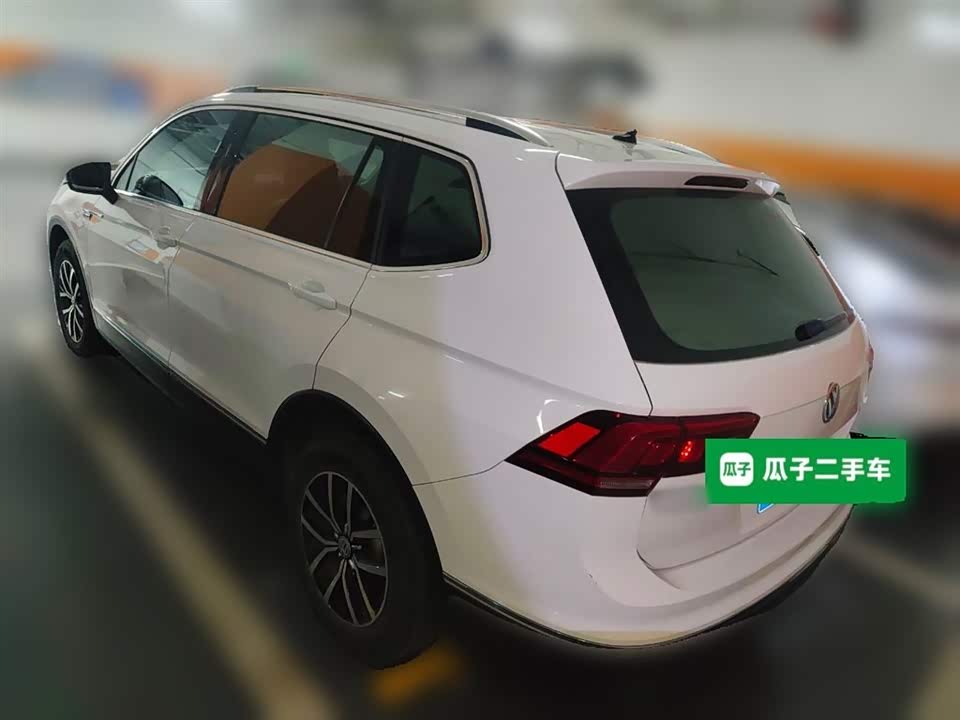 Volkswagen Tiguan L