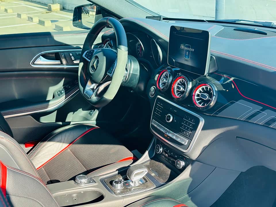 Mercedes-Benz CLA AMG