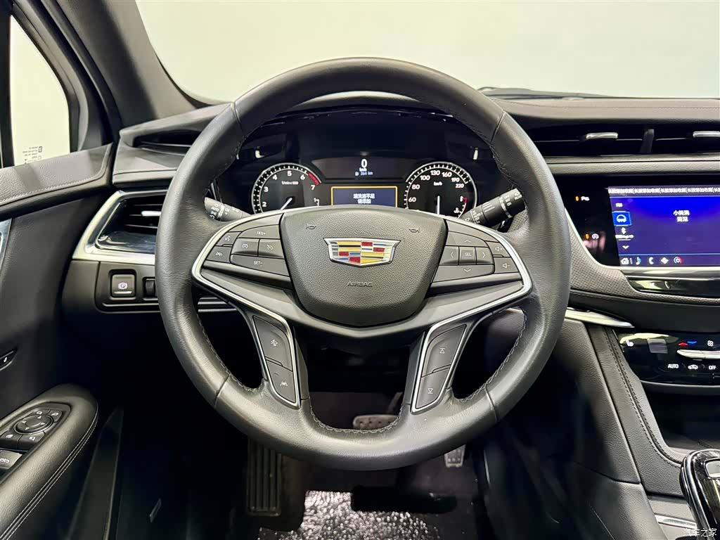 Cadillac XT5, 2024 23