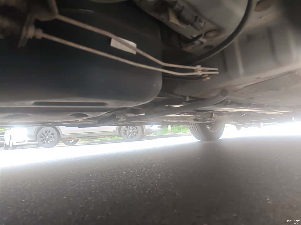 DongFeng SX6, 2020 17