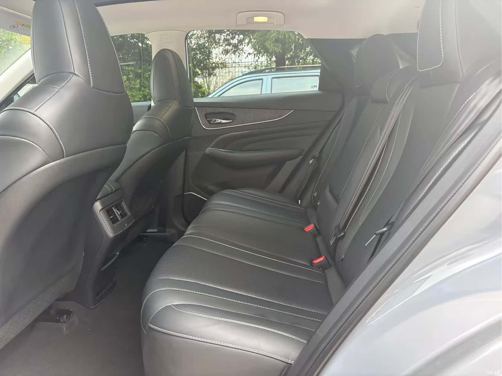 Nissan V, 2022 6