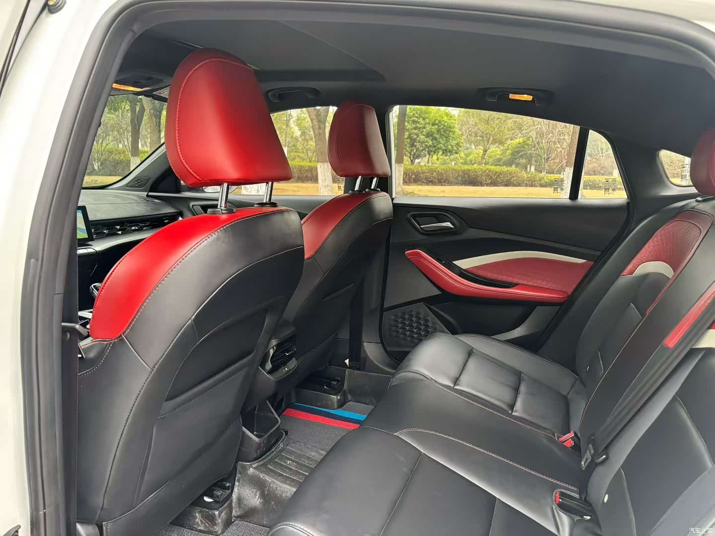 MG MG5, 2022 10