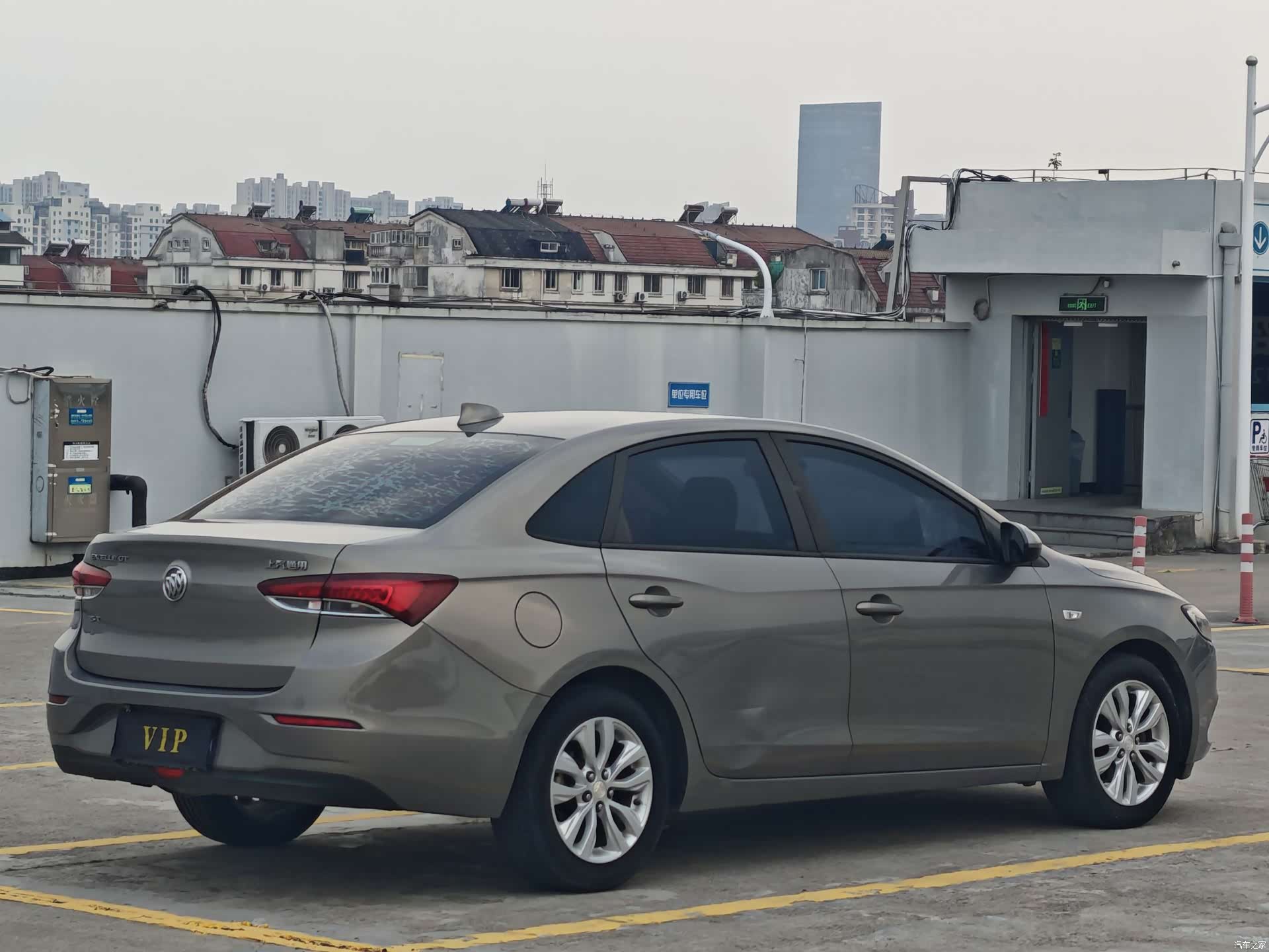 Buick V, 2018 4