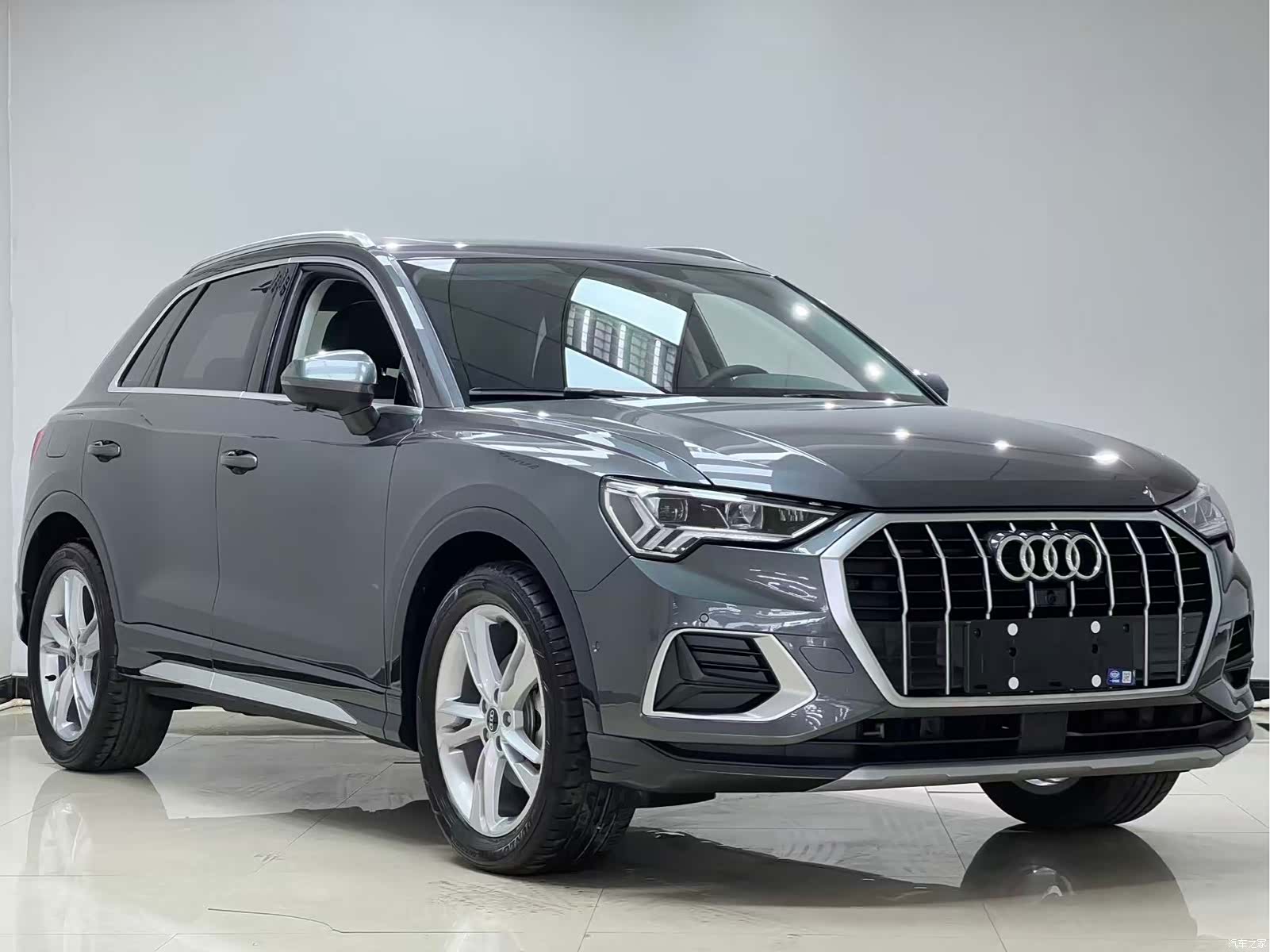 Audi Q3, 2022 3