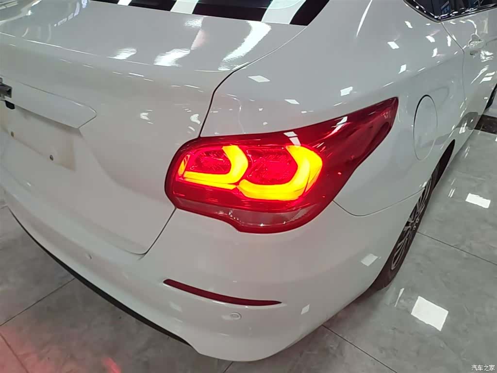 Chevrolet 320, 2019 8