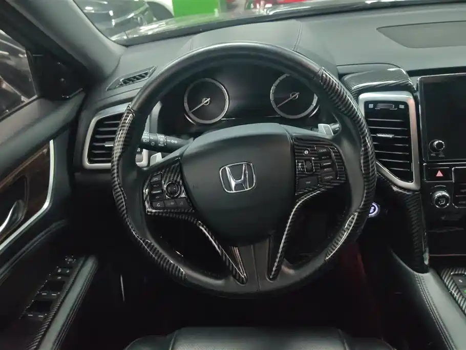 Honda UR-V