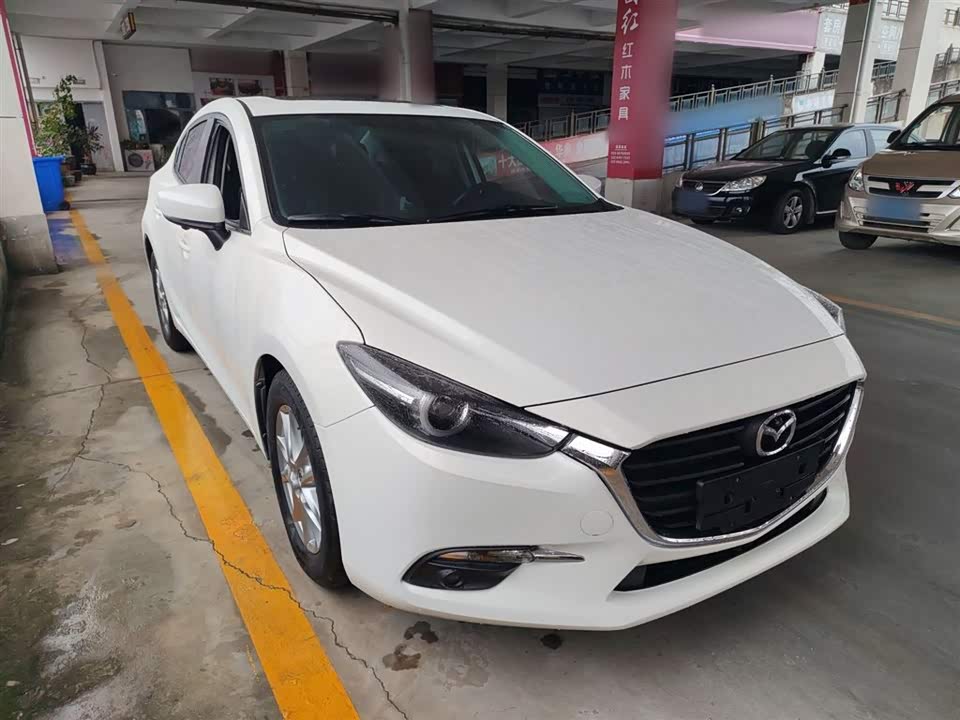 Mazda 3 Angkesaila