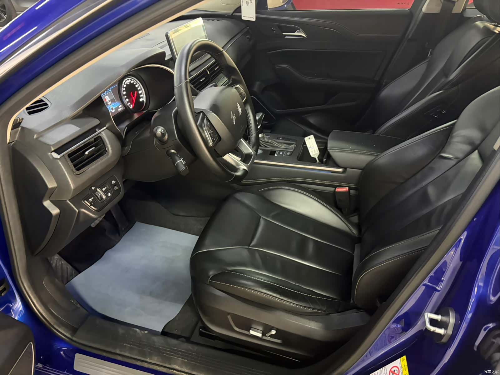 Hongqi H5, 2019 7