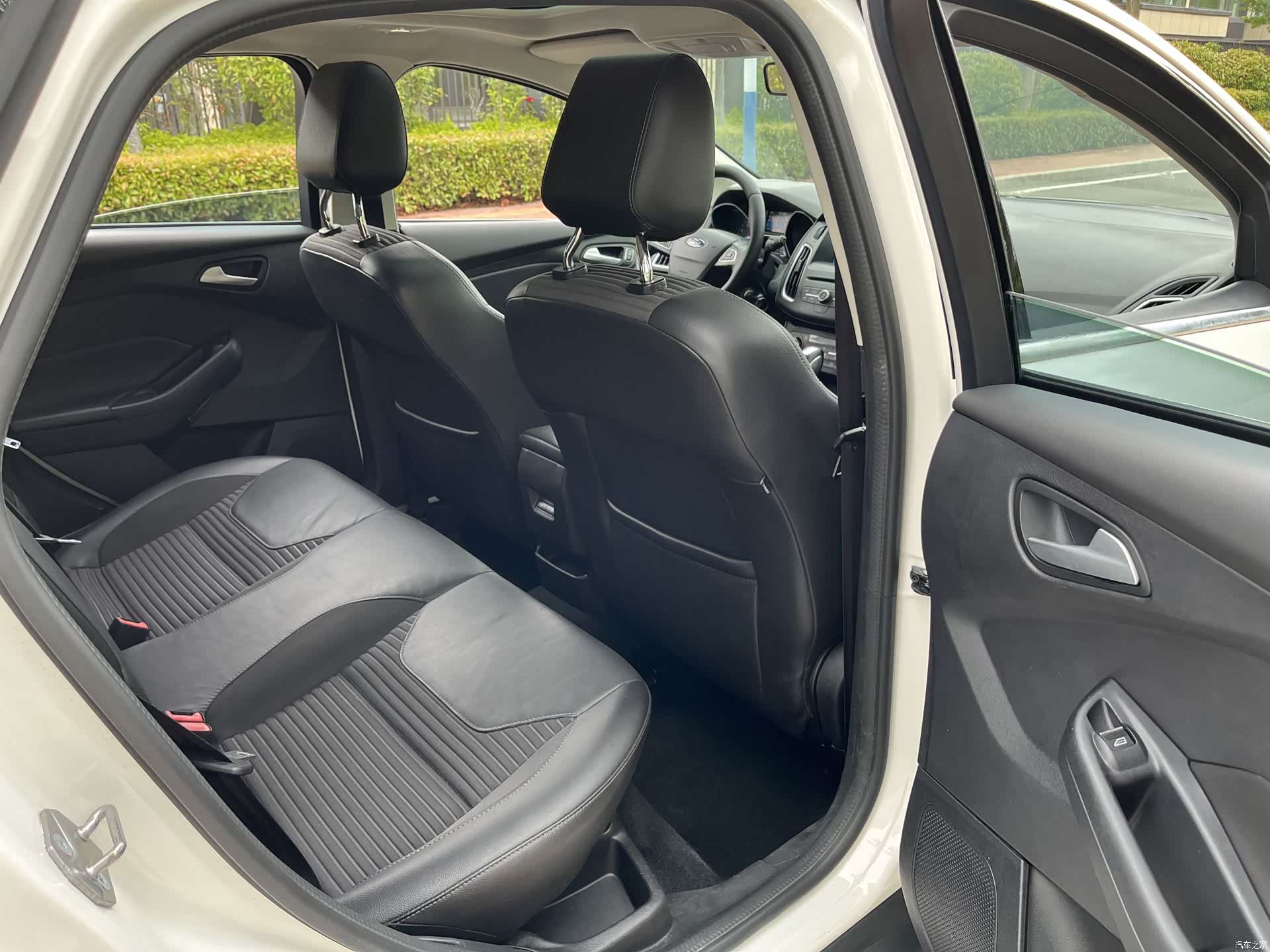 Ford Focus, 2016 28