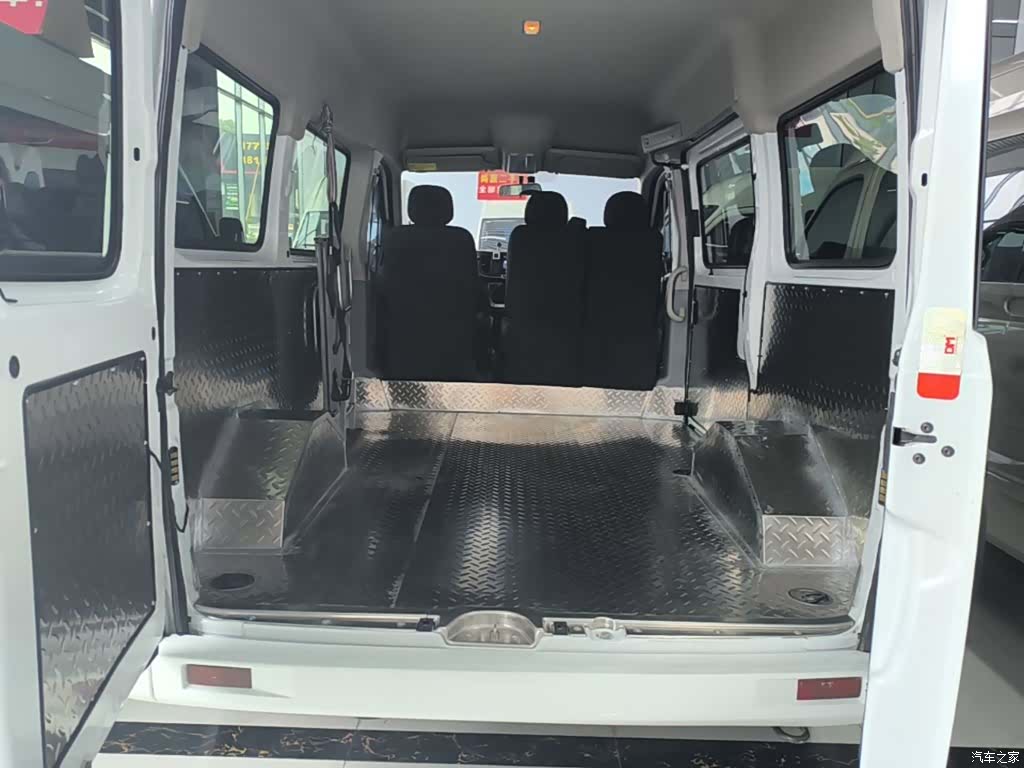 Maxus V80, 2024 19