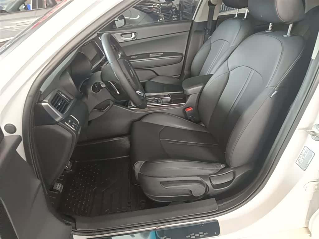 Kia K5, 2017 15