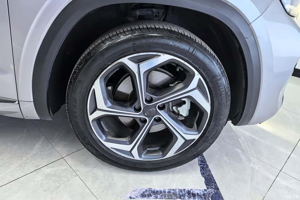 Geely Xingyue L, 2022 6